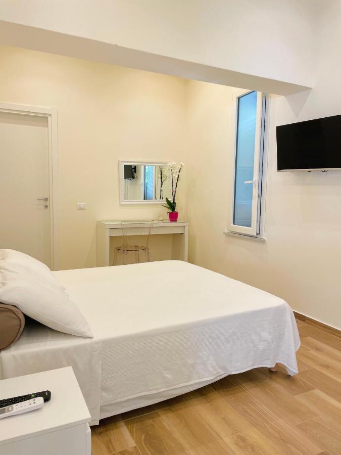 Alemar Bed & Breakfast มอนเดลโล ภายนอก รูปภาพ
