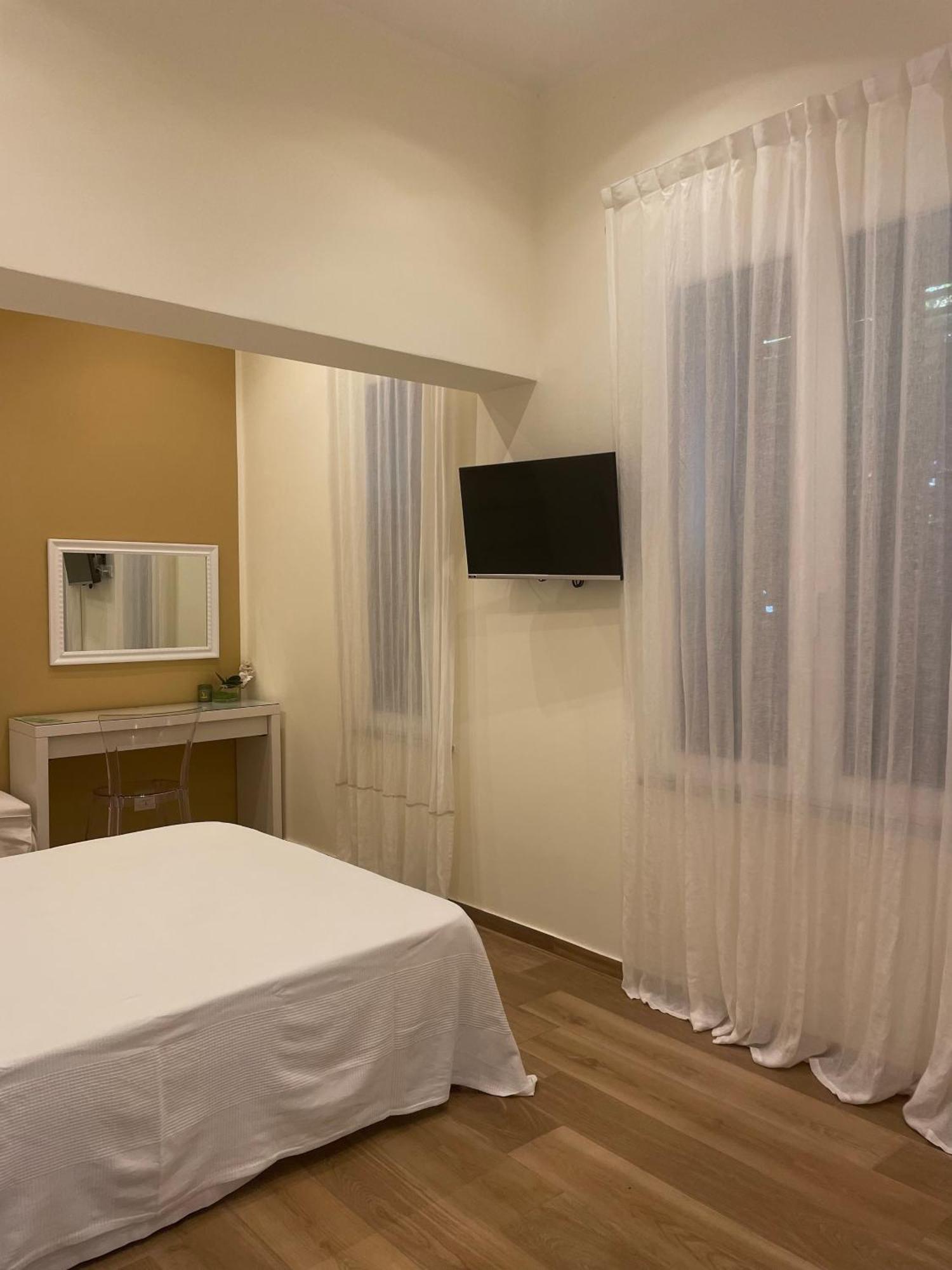 Alemar Bed & Breakfast มอนเดลโล ภายนอก รูปภาพ